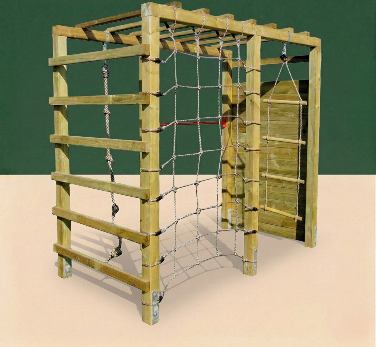 Klettergerüste & Spieltürme aus Holz