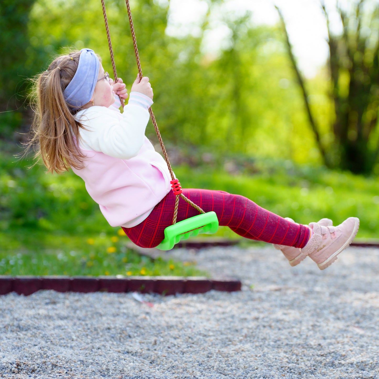 Schaukelsitz Kinder Kunststoff mit Seil bis 50 kg