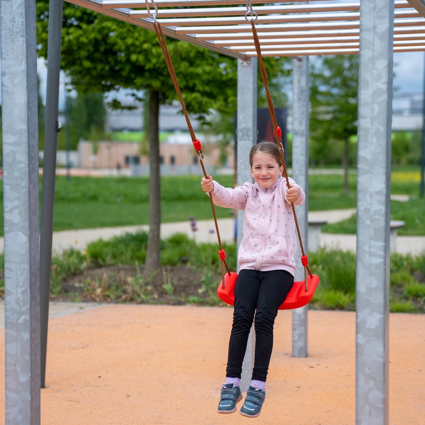 Schaukelsitz Kinder Kunststoff mit Seil bis 50 kg